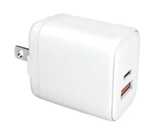 USB充電器（PD対応 20W）